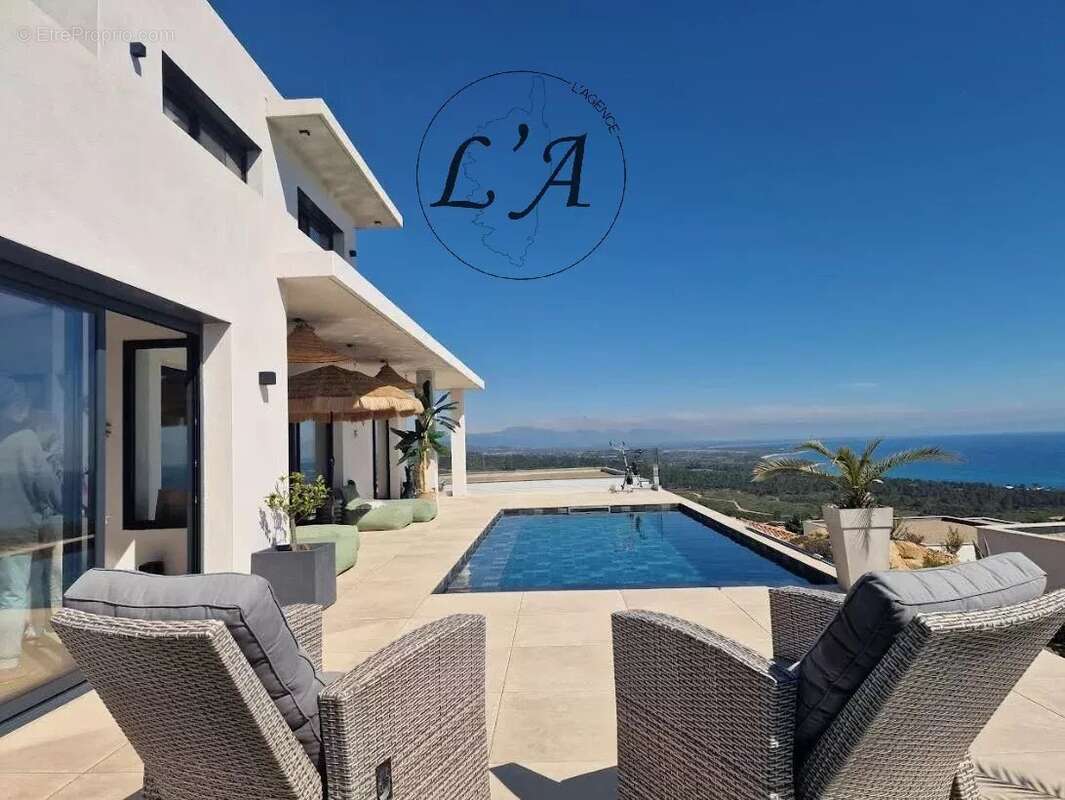 Appartement à SARI-SOLENZARA