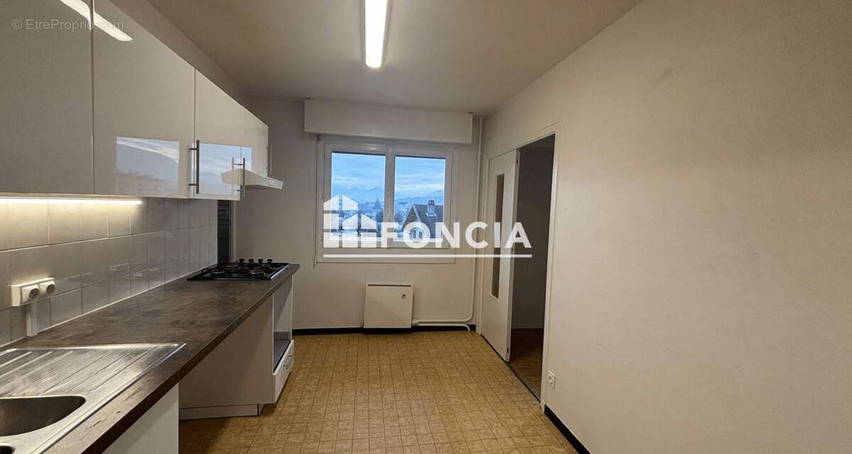 Appartement à AIX-LES-BAINS