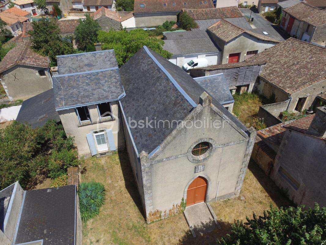 Ancien temple protestant 170 m² à fort potentiel – Bien atypique avec nombreuses possibilités d'aménagement - photo 16