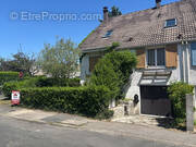 Maison à CESSON