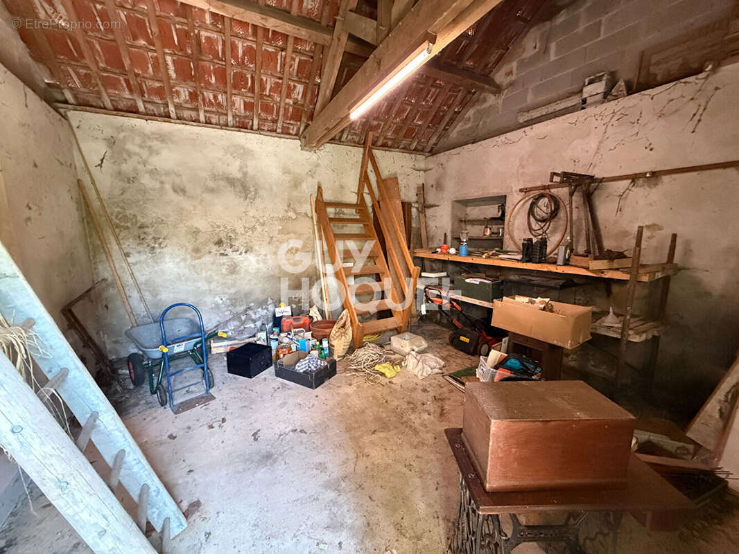 Maison Paley 7 pièce(s) avec 4/5 chambres dans le petit village de Paley A SAISIR - photo 7