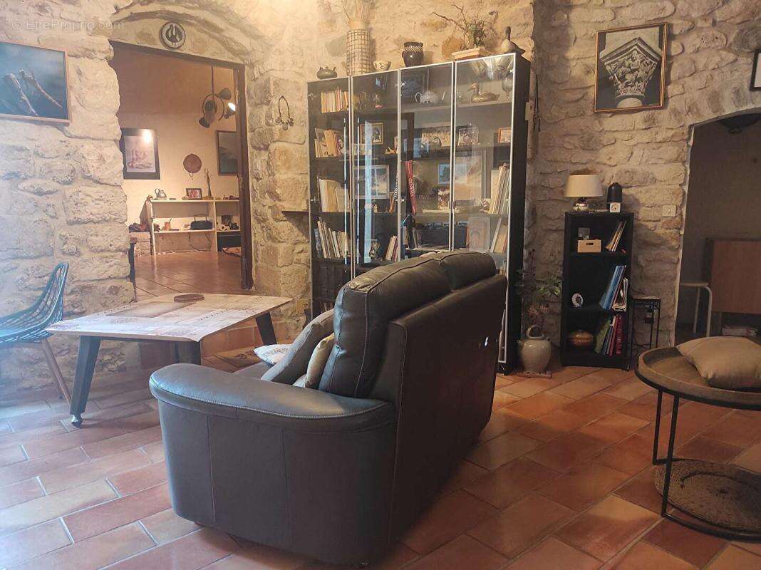 Maison de village en pierre avec cour, terrasses et vue panoramique - photo 3