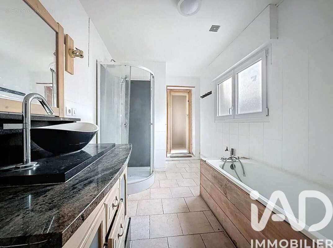 Photo 7 - Maison à ESTEVELLES