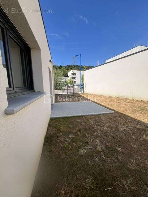 DEVILLE LES ROUEN ! Maison neuve 3 chambres, parking et garage privé,  classe énergétique A ! FRAIS DE NOTAIRE REDUIT ! - photo 12
