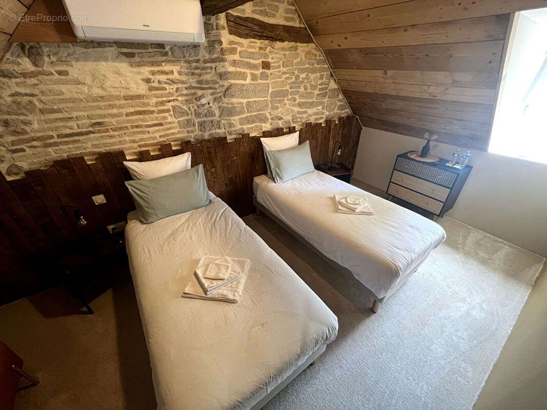 Local commercial 200m² à orchamps - photo 14