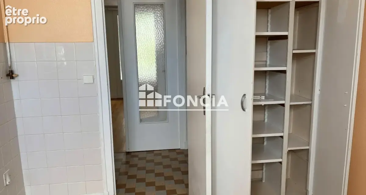Grenoble eaux-claires - appartement t3 de 63 m² avec balcon - dpe c - photo 11