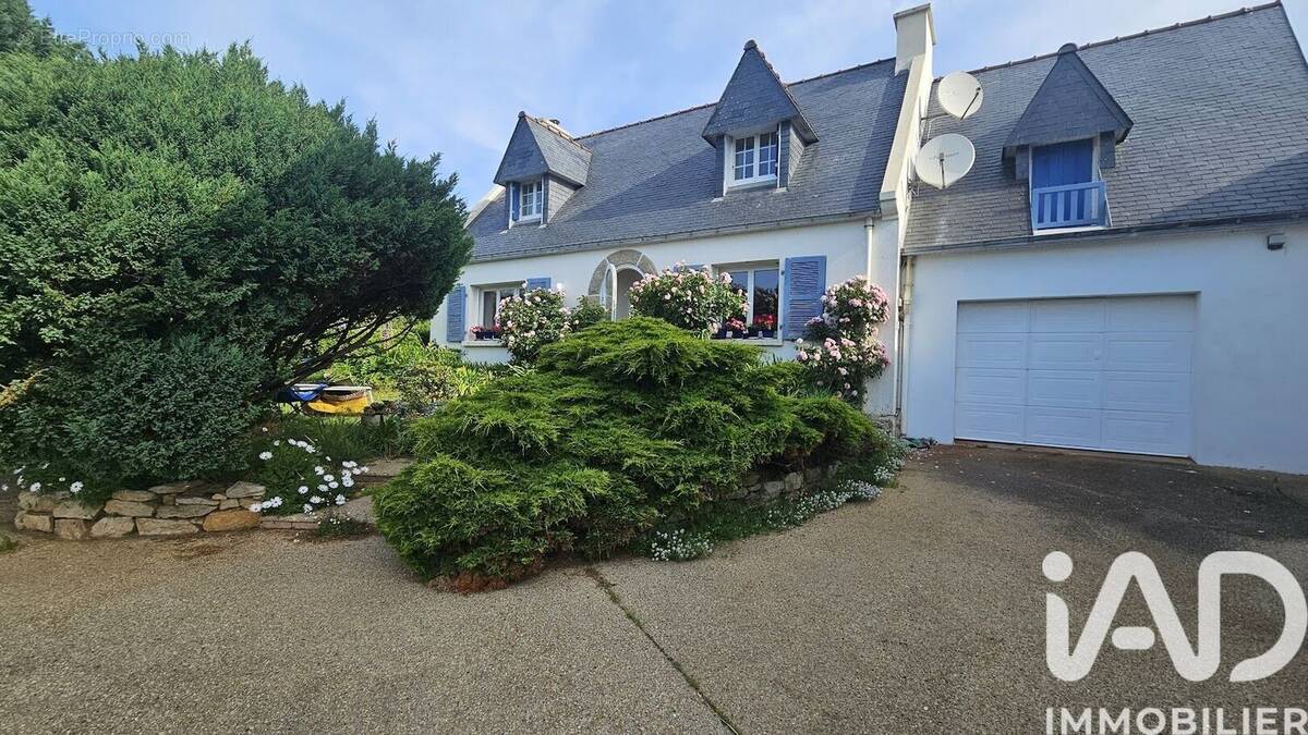 Photo 1 - Maison à CLEDEN-CAP-SIZUN