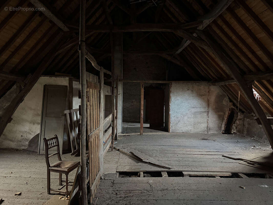 Maison à BESSAY-SUR-ALLIER