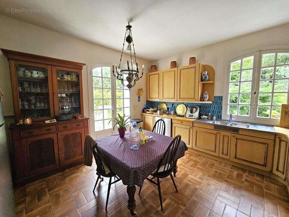 Maison à MATHIEU