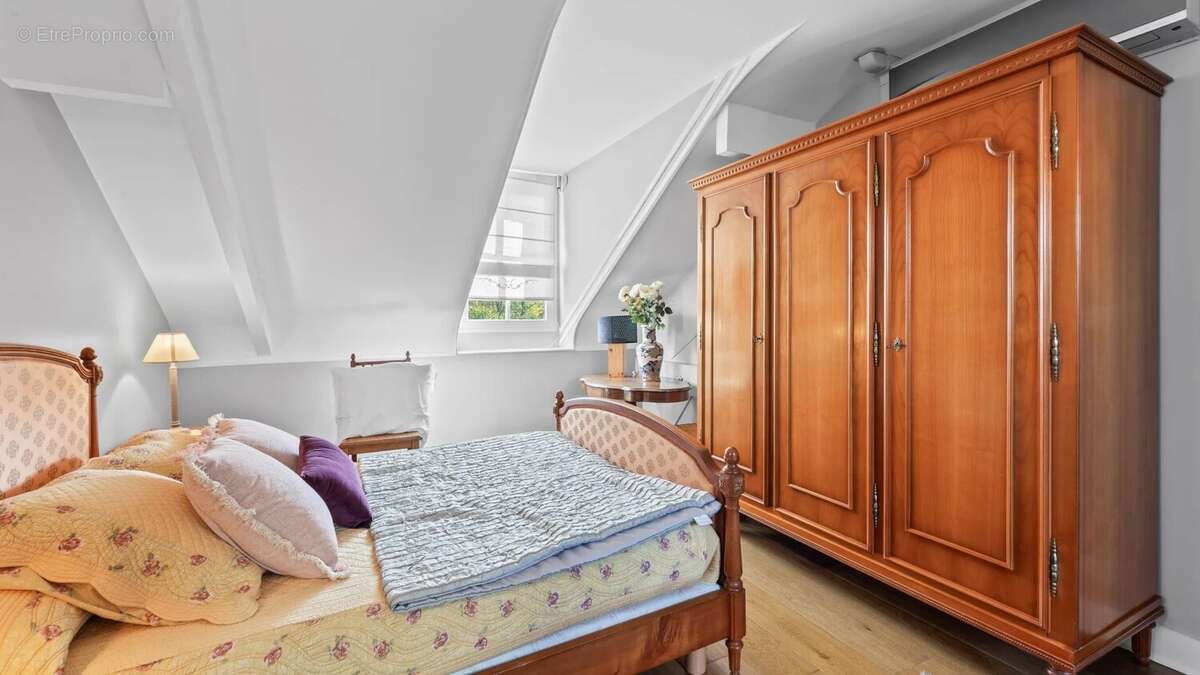 Maison à VAUCRESSON