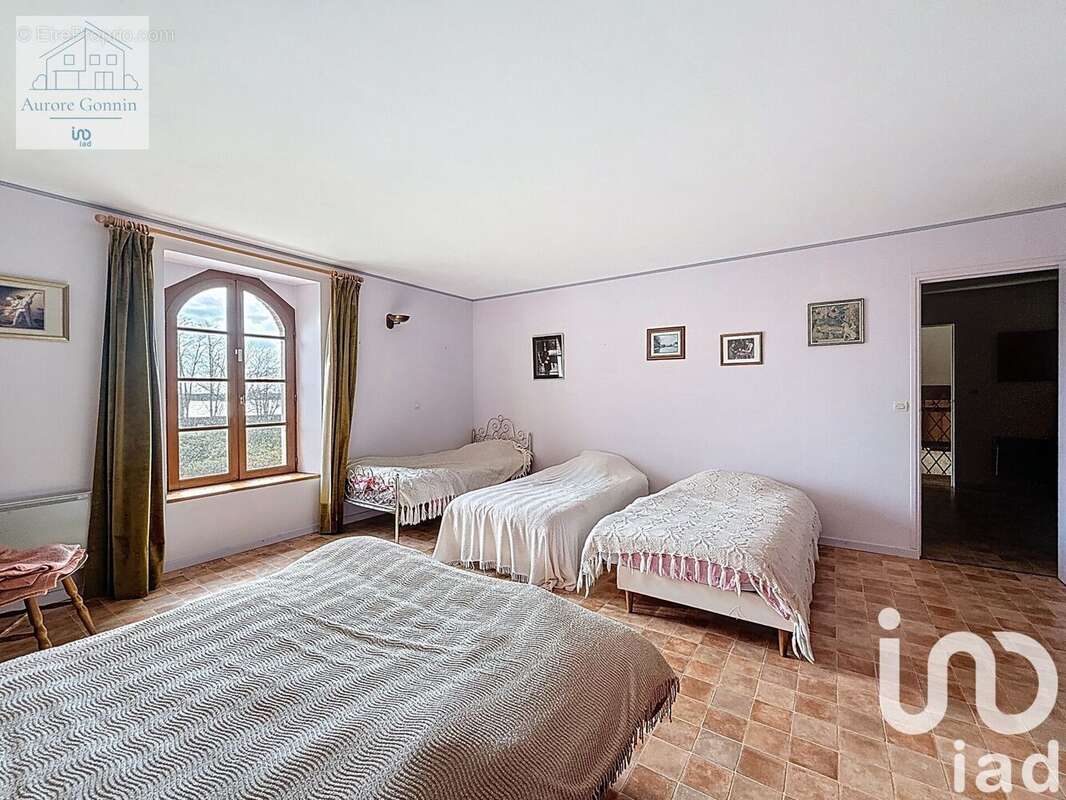 Photo 3 - Maison à VEREAUX