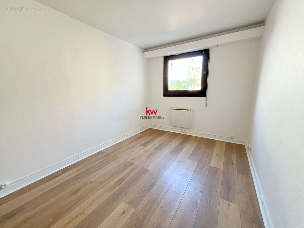 Appartement à ENGHIEN-LES-BAINS