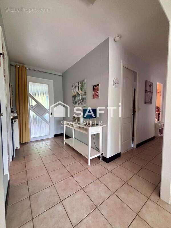 Photo 6 - Maison à CANTELEU