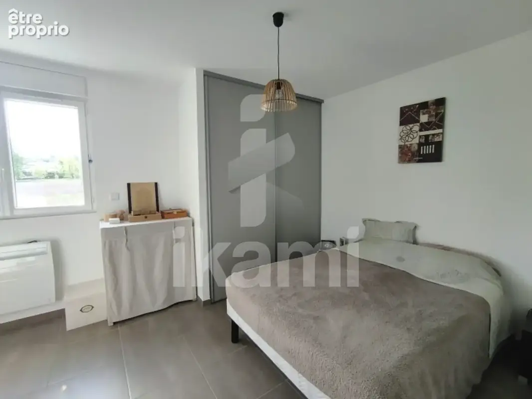 Appartement T4 rénové 86 m2 - Génissieux - photo 5