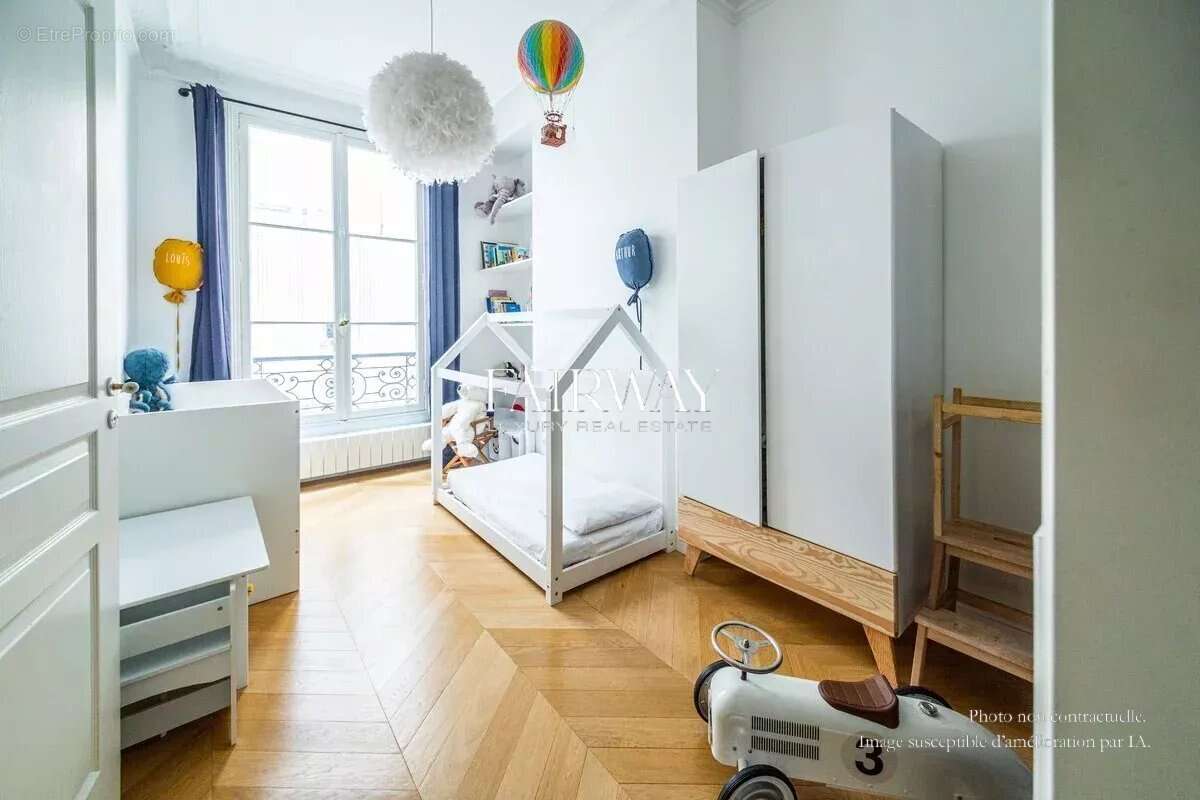 Appartement à PARIS-10E