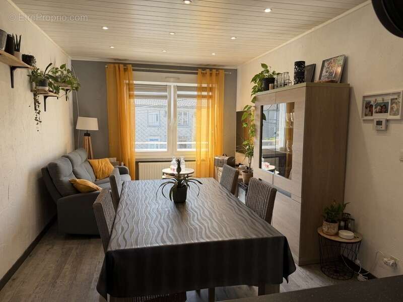 Appartement à FLORANGE