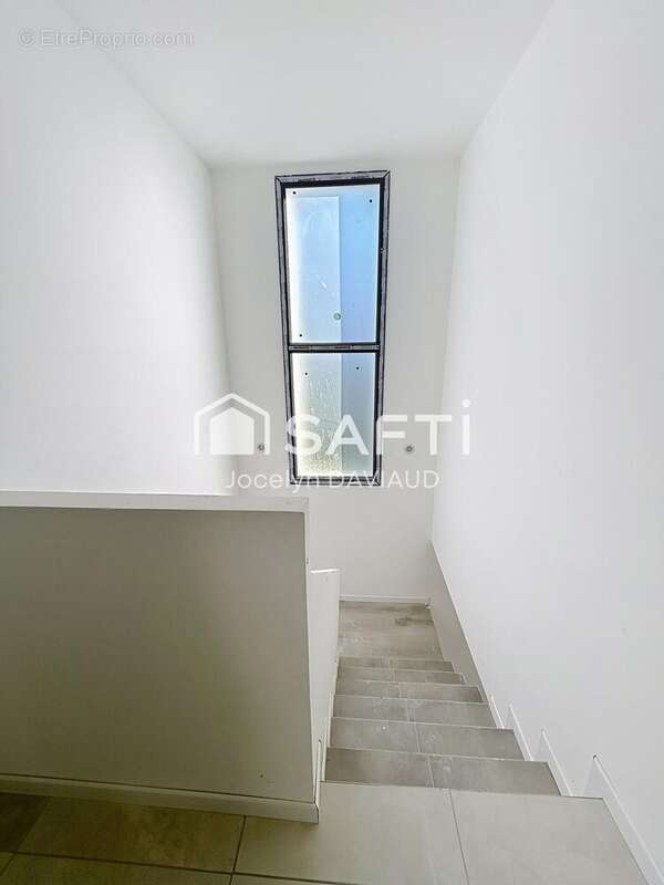 Photo 3 - Maison à TRELAZE