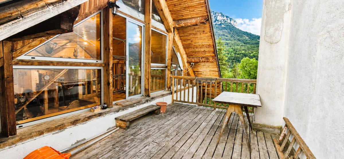 Appartement à BEAUVEZER
