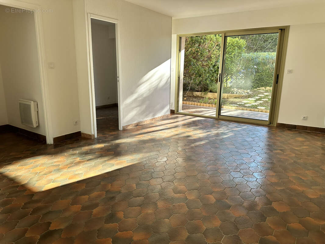 Appartement à VENCE