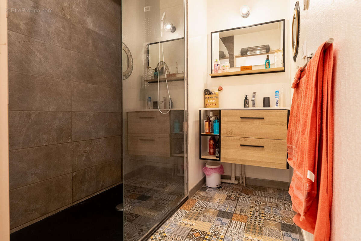 CARCASSONNE - QUARTIER DU PALAIS Appartement T3 60,80m² avec balcon, parking couvert privatif et cave - photo 15