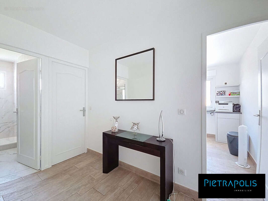 Appartement à LYON-8E