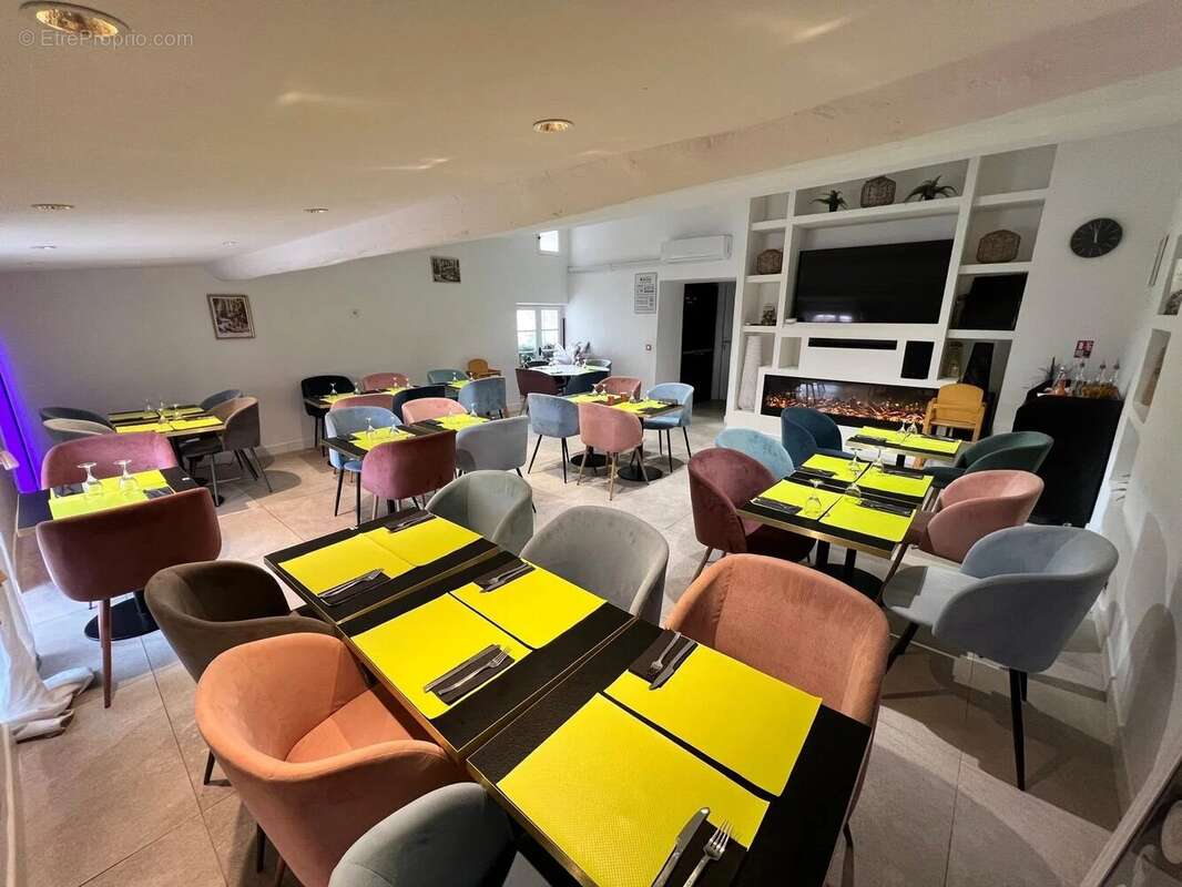 RESTAURANT - Licence IV - 80 Couverts - Terrasse + Parking - Vallauris Centre - photo 4