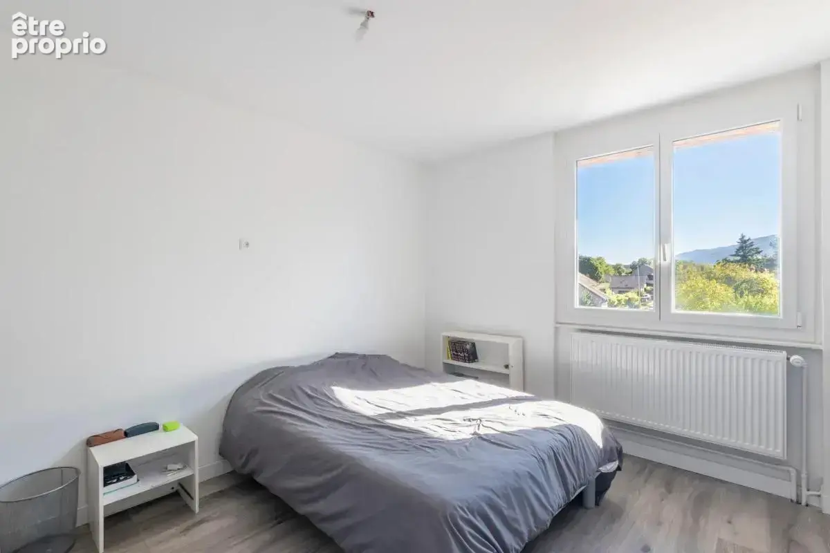Maison de 8 pièces de 200 m² à Challonges - photo 14