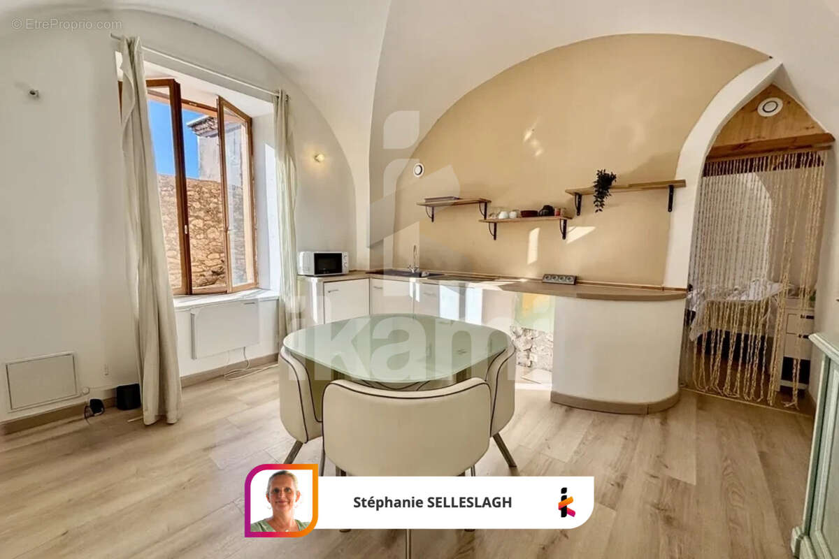 Appartement à SAINT-BAUZILLE-DE-PUTOIS