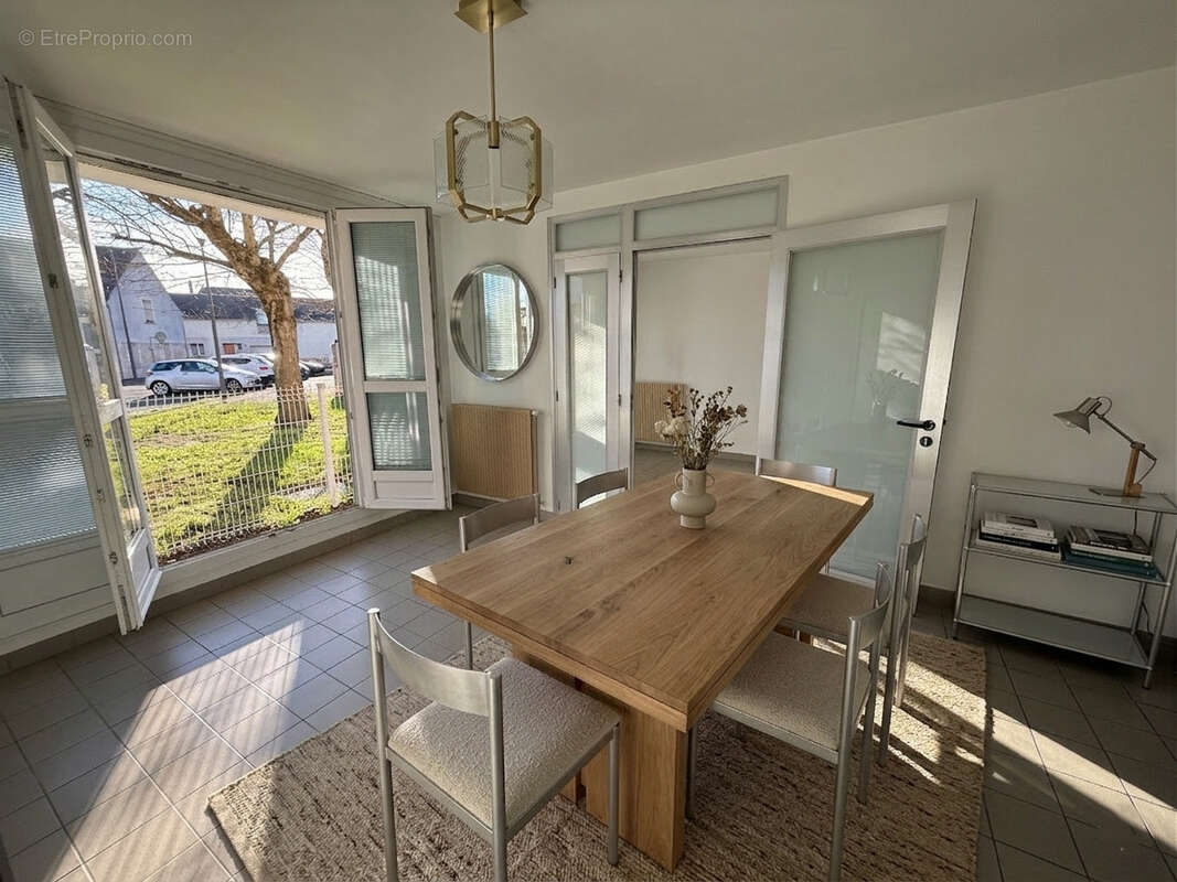 Appartement à LA RICHE