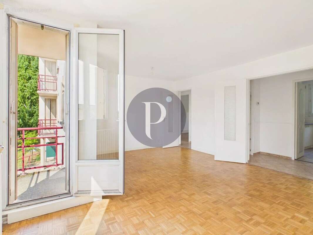 Appartement 4 pièces, dans résidence en cours de ravalement - photo 4