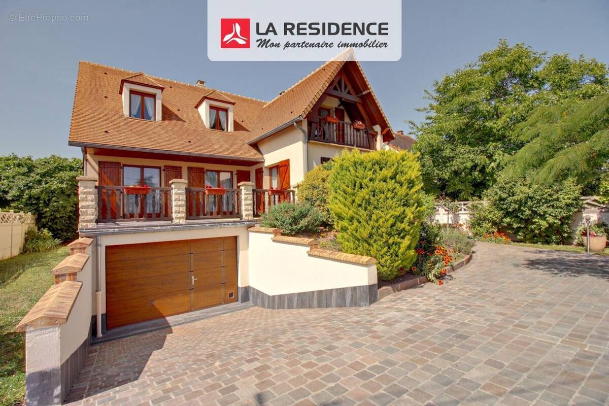 Maison à CONFLANS-SAINTE-HONORINE