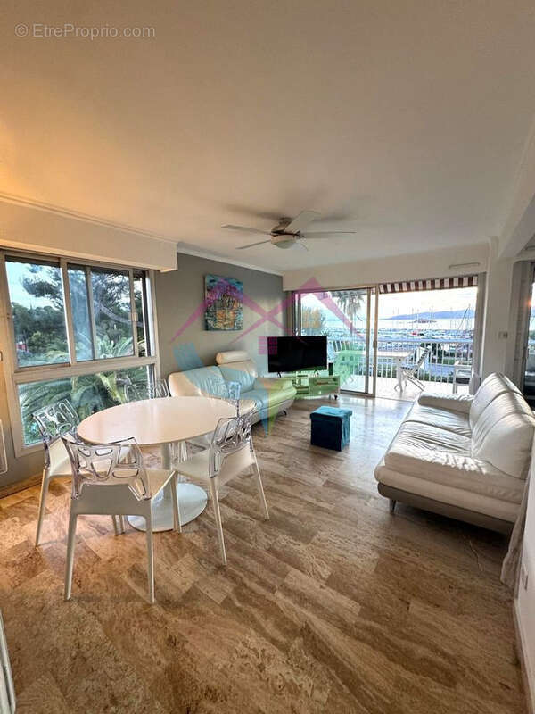 Appartement à SAINT-RAPHAEL