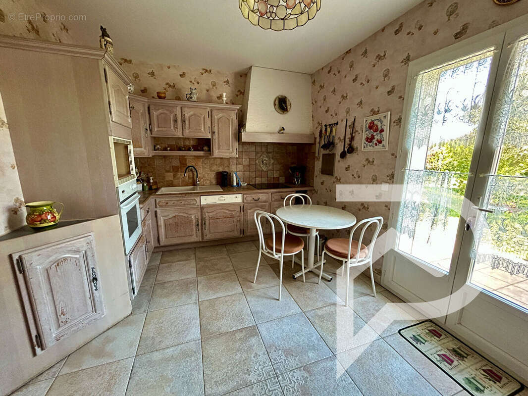 Maison à VILLEVEYRAC