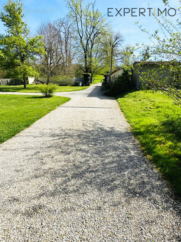 Propriété d'exception de 9 pièces - photo 16