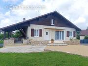 Photo 1 - Maison à SAINT-AMOUR