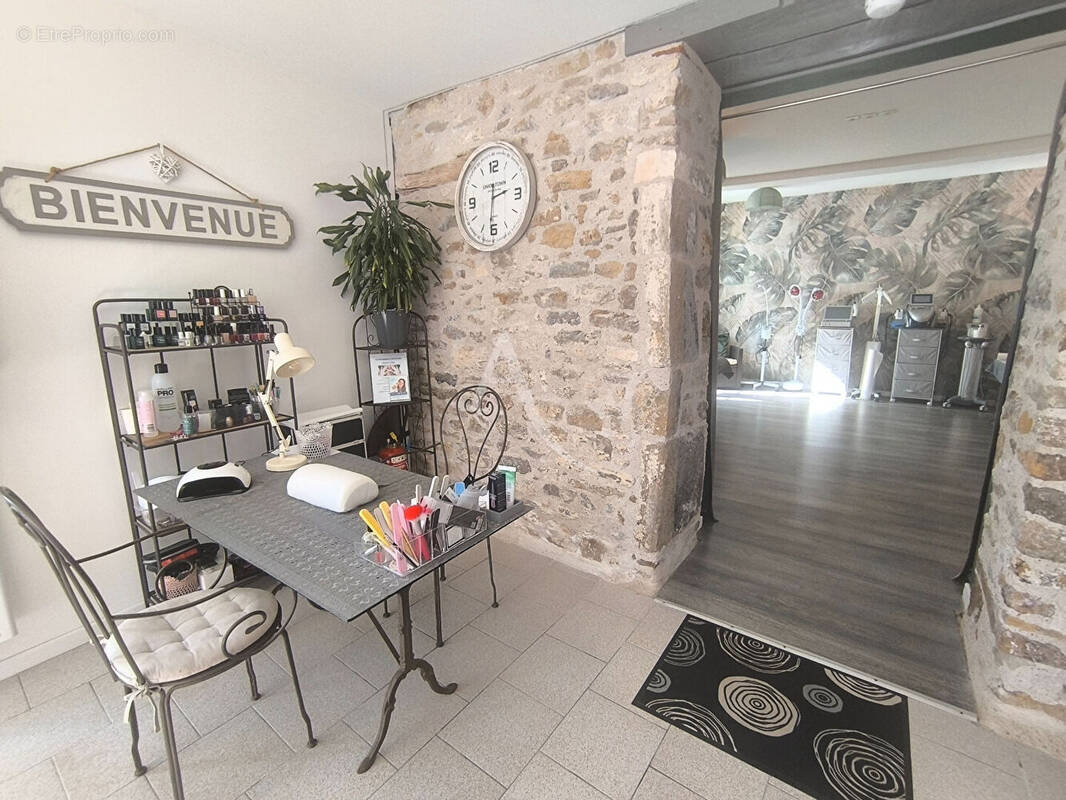 Commerce à TALMONT-SAINT-HILAIRE