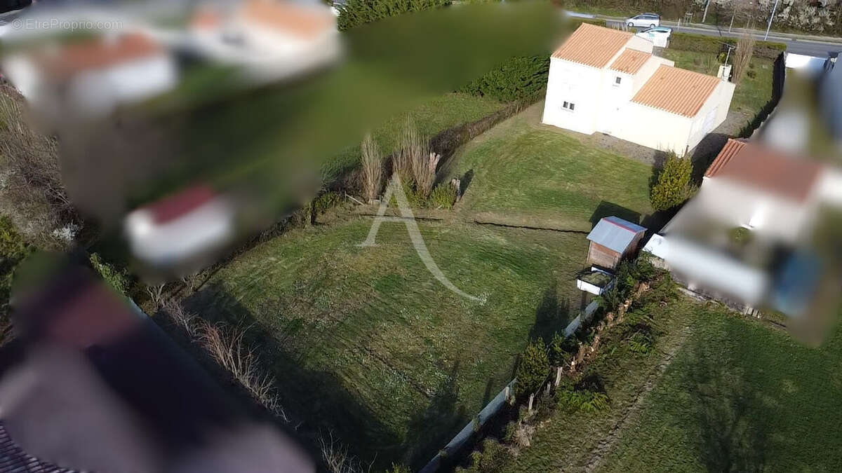 Maison à LA CHAIZE-GIRAUD