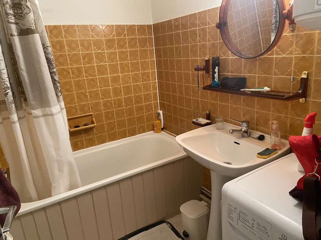 Appartement à BESSE-ET-SAINT-ANASTAISE