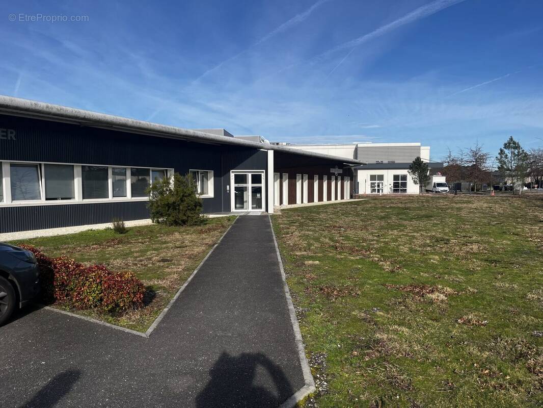 Commerce à MARTILLAC