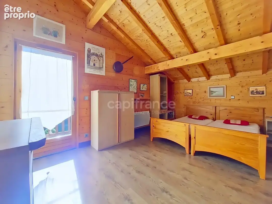 Chalet à vendre 5 pièces LES CONTAMINES MONTJOIE (74) - photo 11