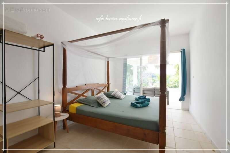 Maison à LES TROIS-ILETS