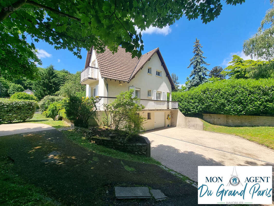 Maison à VERSAILLES