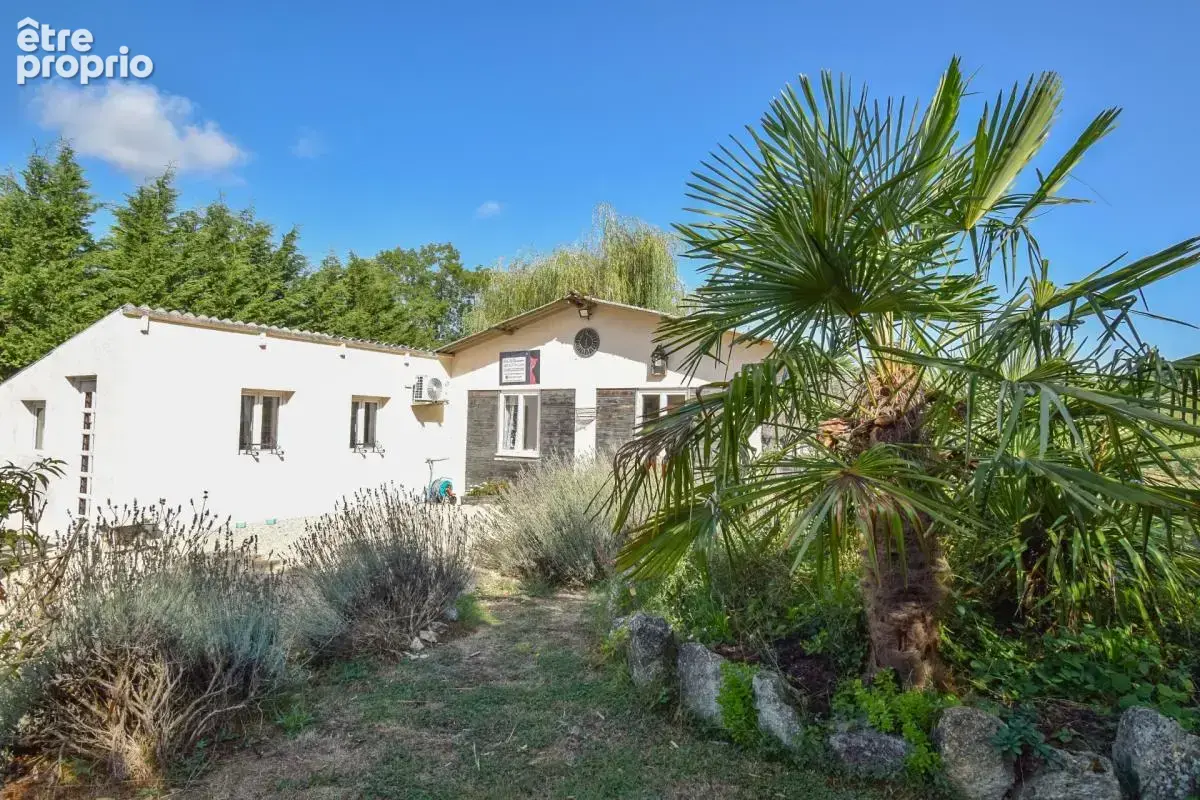 Maison rénovée de 4 chambres avec chatterie professionnelle - photo 5