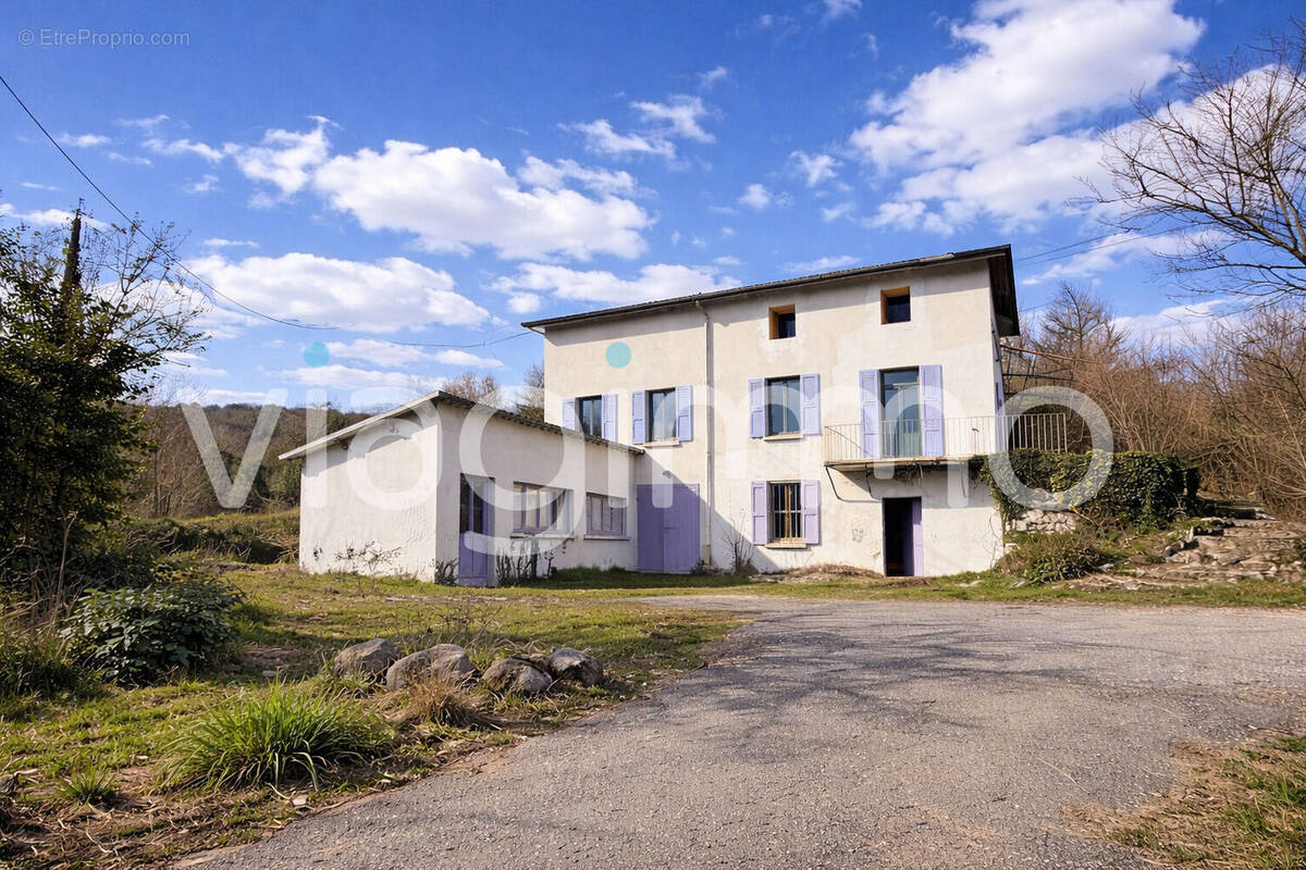 Maison à SAINT-JUST-DE-CLAIX