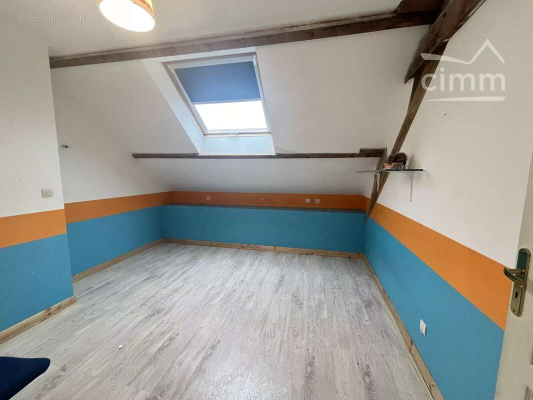 Maison à LES TOUCHES