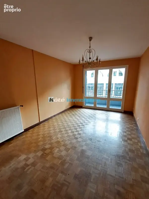 Appartement à TARBES