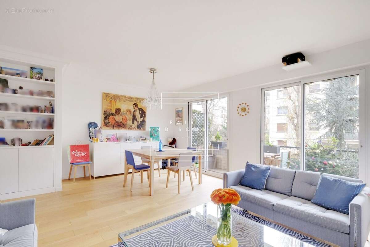 Appartement à NEUILLY-SUR-SEINE
