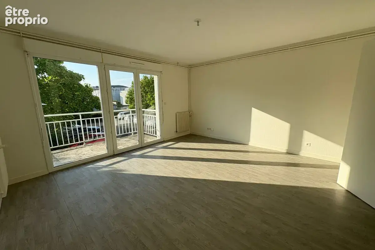 Appartement à SAINT-PIERRE-DES-CORPS