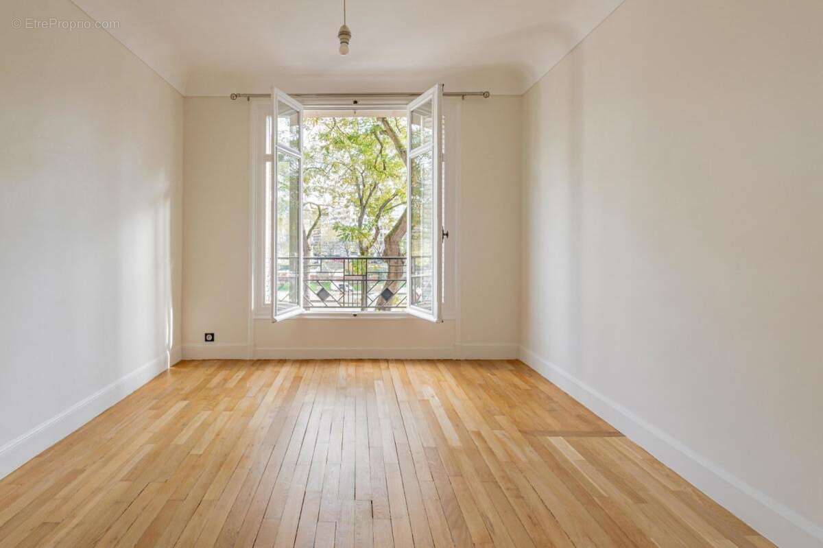 Appartement à PARIS-4E