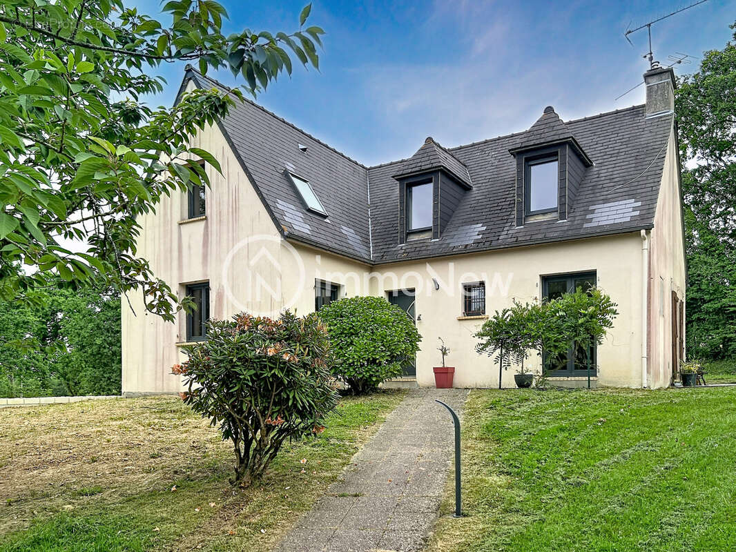 Maison à VILLEDIEU-LES-POELES